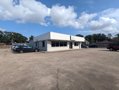 Photo of 2348 Hwy 69, Nederland, TX 77627 (MLS # 253336)