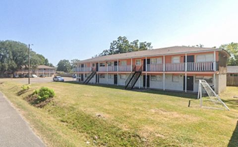 Photo of 893 Campus St. #202, Beaumont, TX 77705 (MLS # 264809)