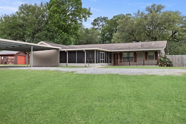 223 BAKER AVE, BRIDGE CITY, TX 77611 - Image 2e9446920c2ece46a6fcd18467e7ebe9/579213037