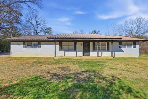 Property photo of 165 Loving Dr, Vidor, TX 77662