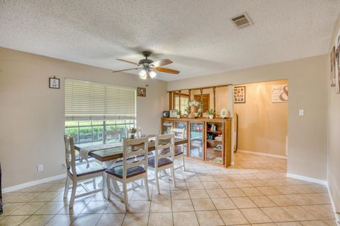 A home in Silsbee