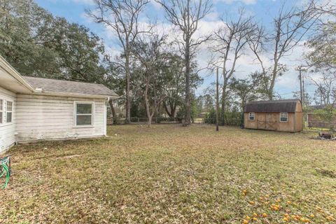 A home in Buna