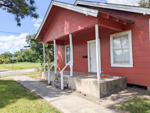 Photo of 1105 Ewing St., Beaumont, TX 77701 (MLS # 270319)