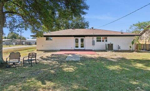 A home in Groves