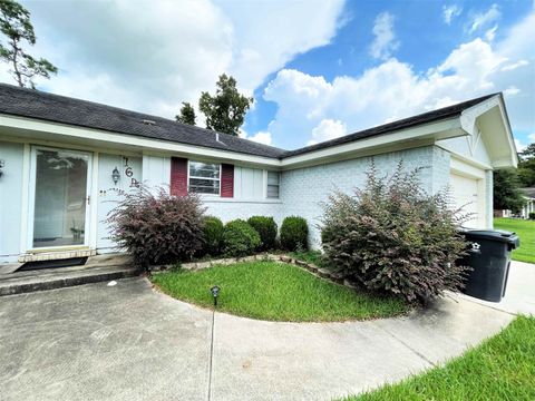 Photo of 16 Concord Unit A, Orange, TX 77630 (MLS # 264530)