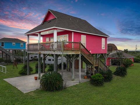 A home in Port Bolivar