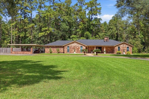 Photo of 915 Strickland, Vidor, TX 77662 (MLS # 271341)