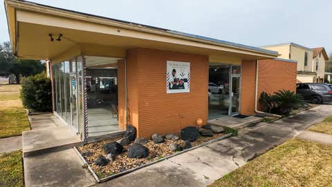 Photo of 3049 Proctor, Port Arthur, TX 77642 (MLS # 270055)