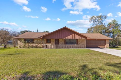 Photo of 2818 Briggs, Orange, TX 77630 (MLS # 263689)