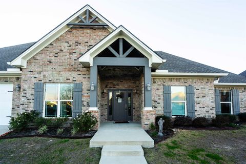 Photo of 1294 Bourbon Street, Bridge City, TX 77611 (MLS # 264465)