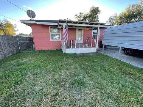 Photo of 3835 9th Ave, Port Arthur, TX 77642 (MLS # 263417)
