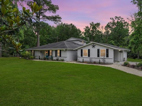 A home in Silsbee