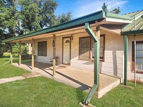 A home in Burkeville