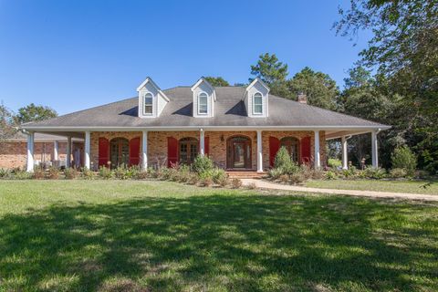 Photo of 7955 Woodland Trail, Orange, TX 77630 (MLS # 262363)
