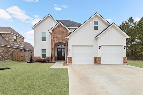 A home in Lumberton