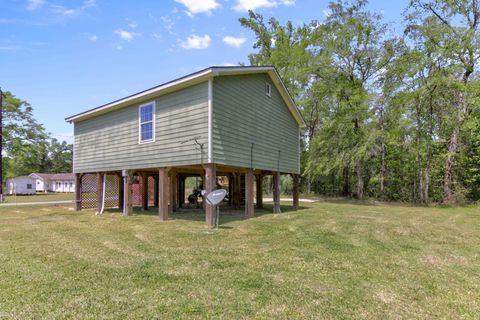 A home in Kirbyville