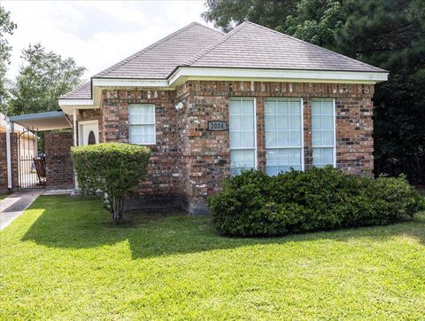 Photo of 2034 31st, Orange, TX 77630 (MLS # 263378)