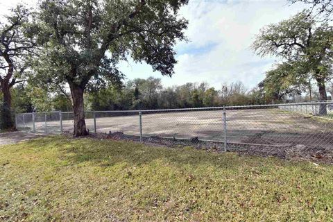 Photo of 1705 Main St, Orange, TX 77630 (MLS # 258027)