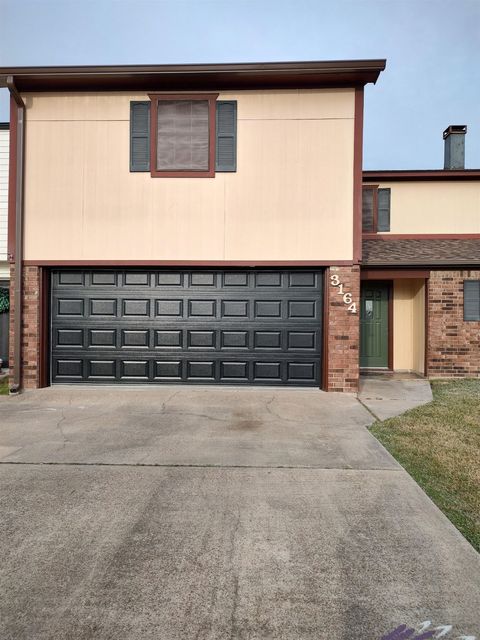 A home in Port Neches