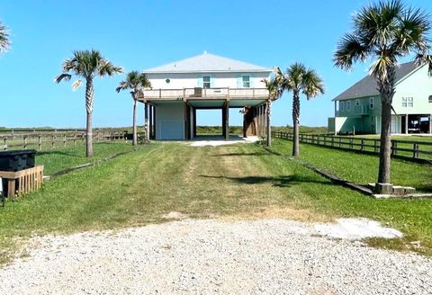 Single Family Residence in Crystal Beach TX 4422 Strand Ave.jpg