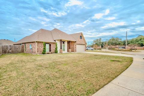 A home in Groves