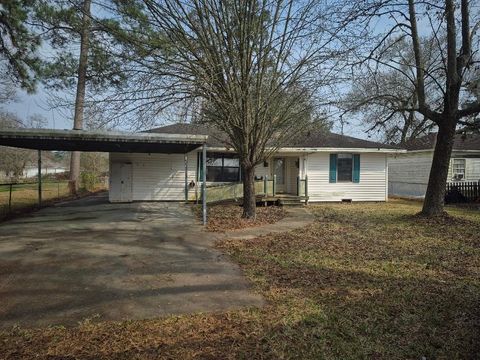 Photo of 375 Butler Road, Vidor, TX 77662 (MLS # 265261)