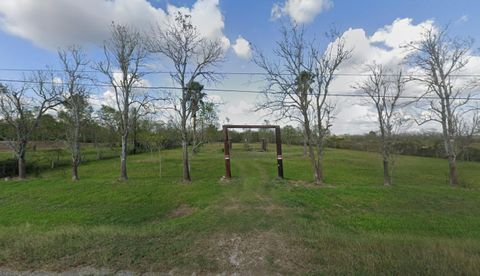 Photo of 7010 Cypress Ln, Beaumont, TX 77705 (MLS # 264781)