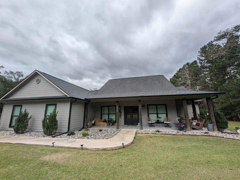 A home in Lumberton