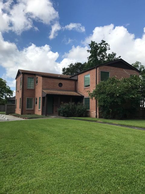 Photo of 2203 Harrison, Beaumont, TX 77701 (MLS # 266674)