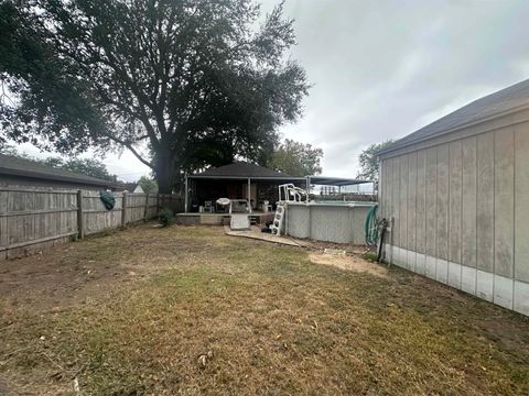 A home in Port Neches