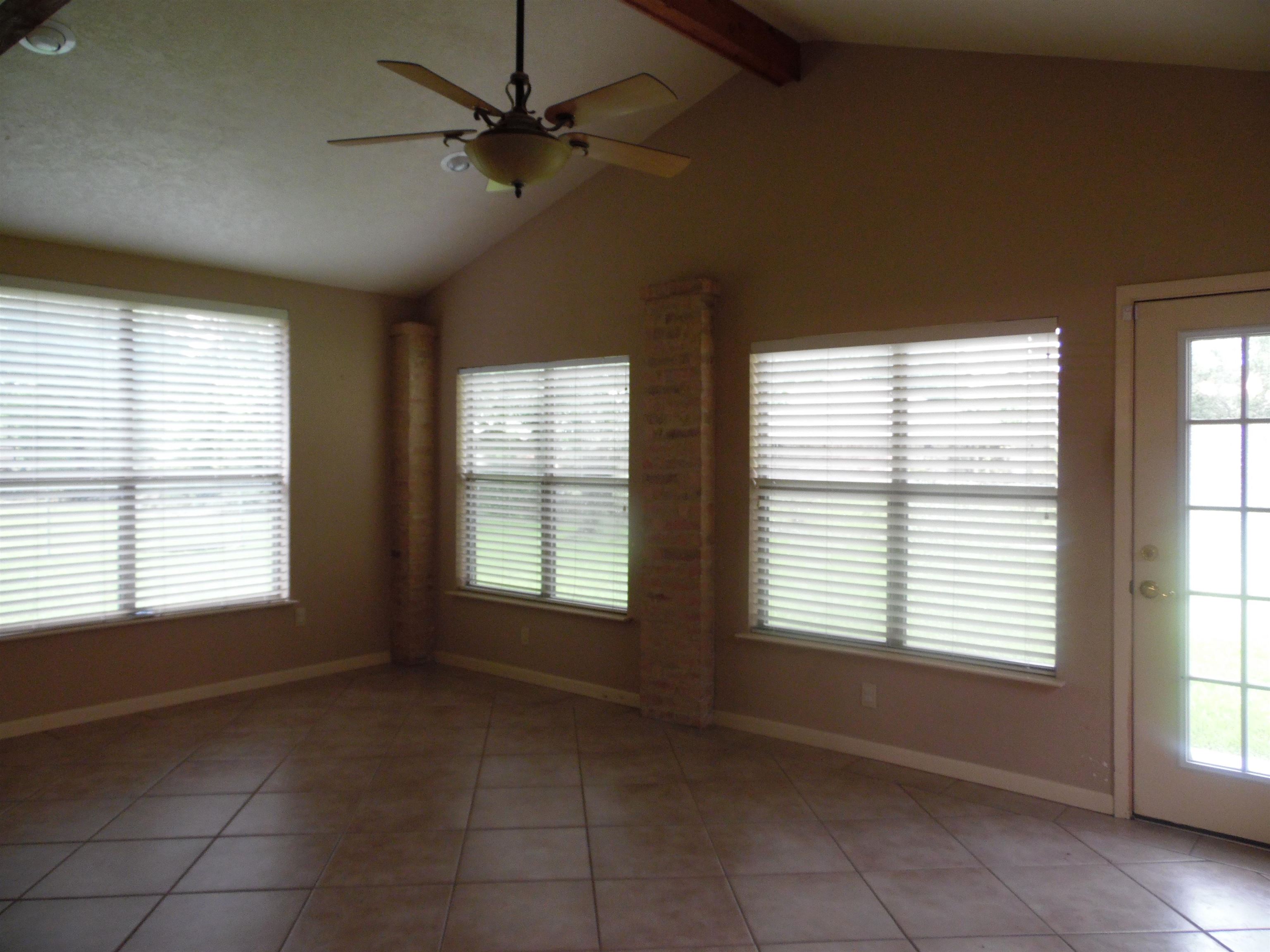 Lumberton, Texas 77657, United States, 3 Bedrooms Bedrooms, ,2 BathroomsBathrooms,Residential,Active,226406