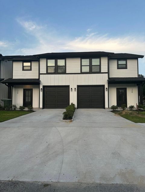 Photo of 340 9th St., Beaumont, TX 77702 (MLS # 263688)