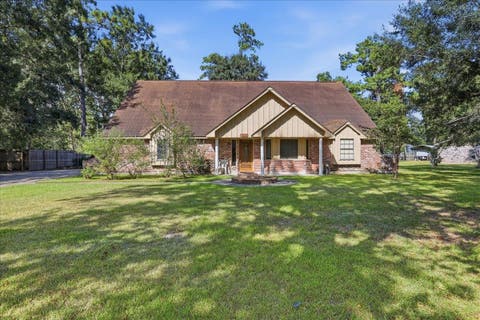Photo of 8114 Canterbury, Orange, TX 77632 (MLS # 270189)
