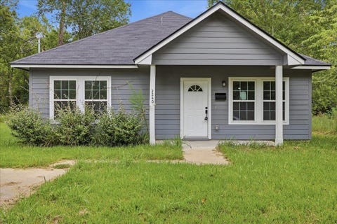 Photo of 3240 Lampassas St, Beaumont, TX 77703 (MLS # 270191)
