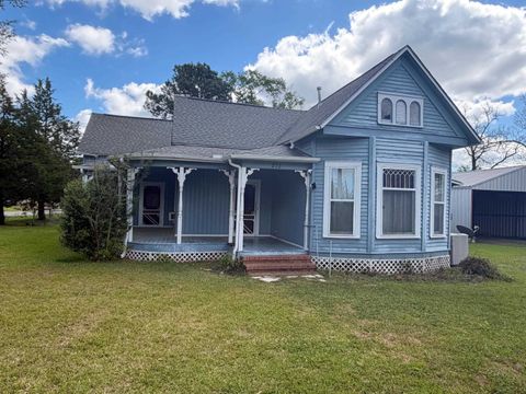 Photo of 212 N Kellie Ave, Kirbyville, TX 75956 (MLS # 266195)