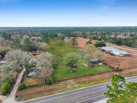 Photo of 2759 Tx-327, Silsbee, TX 77656 (MLS # 265112)