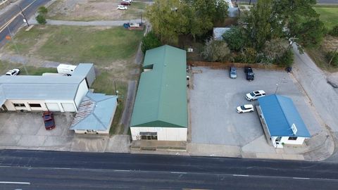 Photo of 108 S Margaret Ave, Kirbyville, TX 75956 (MLS # 263168)