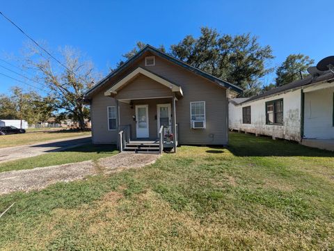 Photo of 4113 Congress Ave, Beaumont, TX 77705 (MLS # 263267)