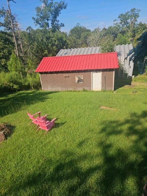 A home in Hemphill