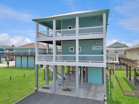 A home in Crystal Beach