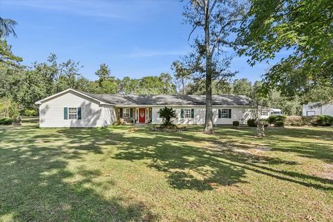 A home in Vidor