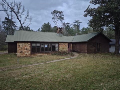 Photo of 170 Beech Drive, Lumberton, TX 77657 (MLS # 265480)