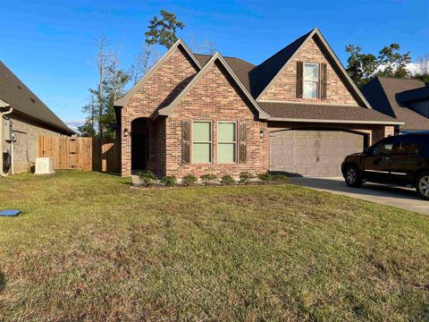 A home in Silsbee