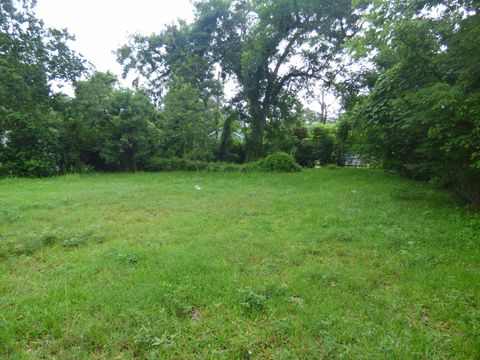 Photo of 2410 N 16th St, Orange, TX 77630 (MLS # 258985)