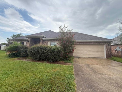 Photo of 8010 Torrey Pines Circle, Beaumont, TX 77707 (MLS # 269995)