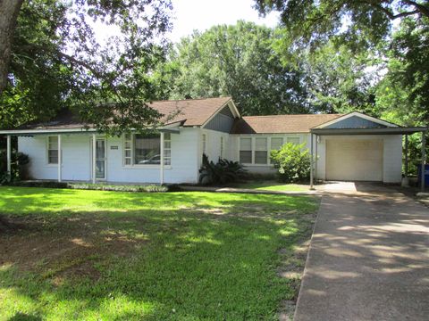 Property photo of 2629 Dowling, Orange, TX 77630