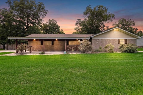 Photo of 15454 Main St., Hamshire, TX 77662 (MLS # 269111)