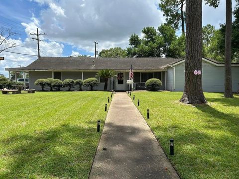 Photo of 5615 Kohler, Beaumont, TX 77706 (MLS # 264524)