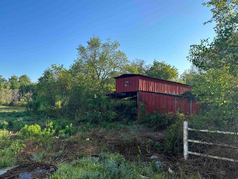 A home in Vidor