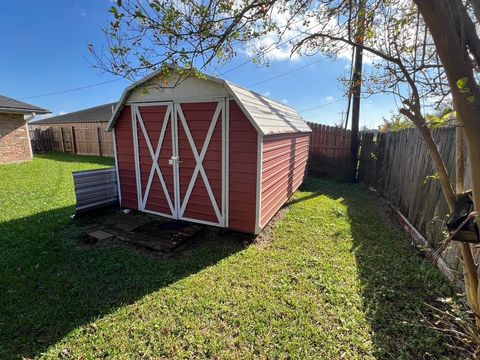 A home in Port Neches